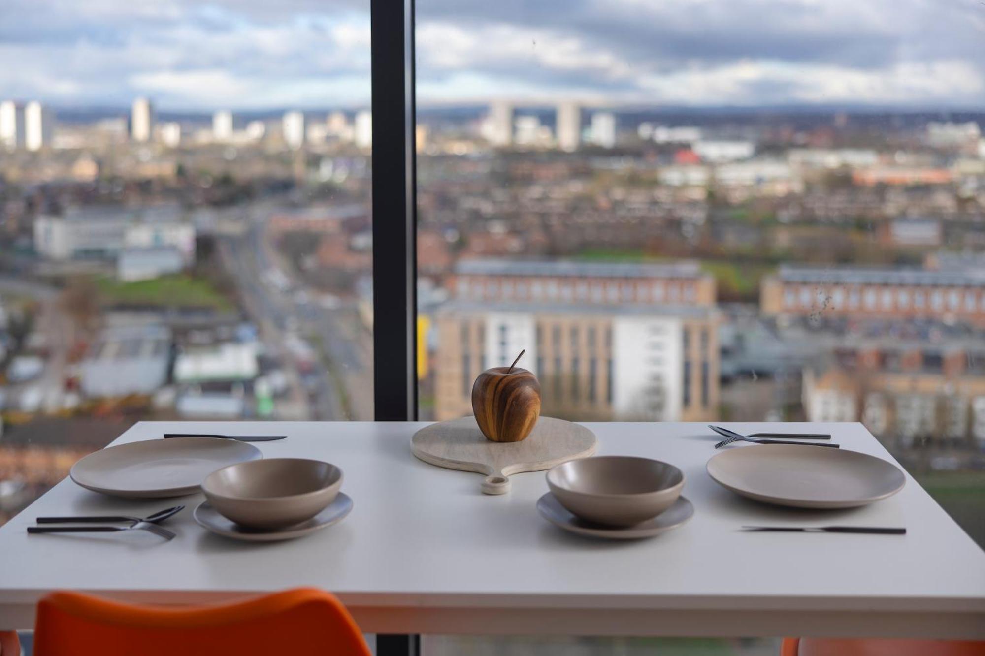 Quayside Penthouse 2 Bedroom Ensuite Near Media City & Manchester United Ngoại thất bức ảnh