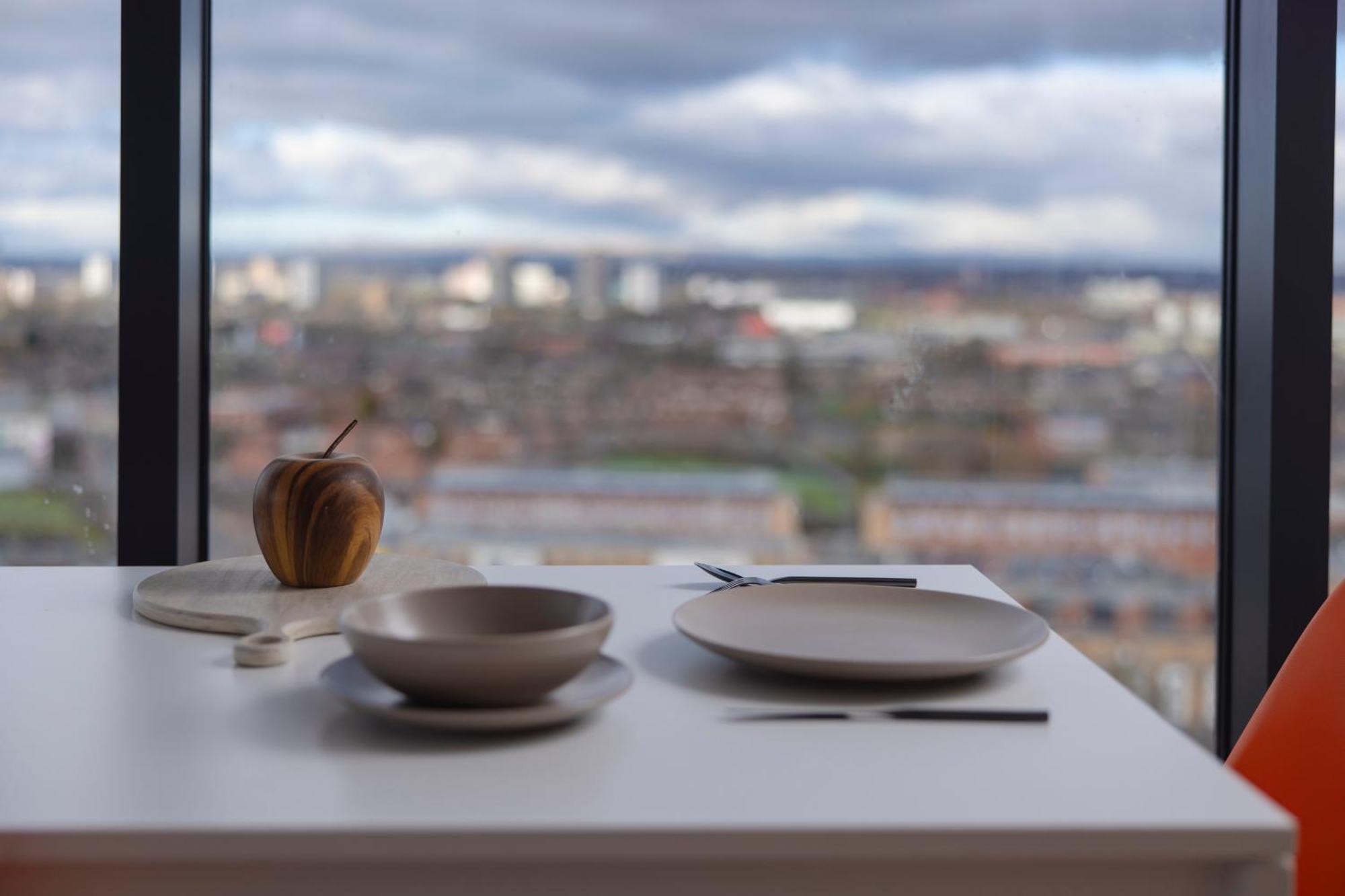 Quayside Penthouse 2 Bedroom Ensuite Near Media City & Manchester United Ngoại thất bức ảnh