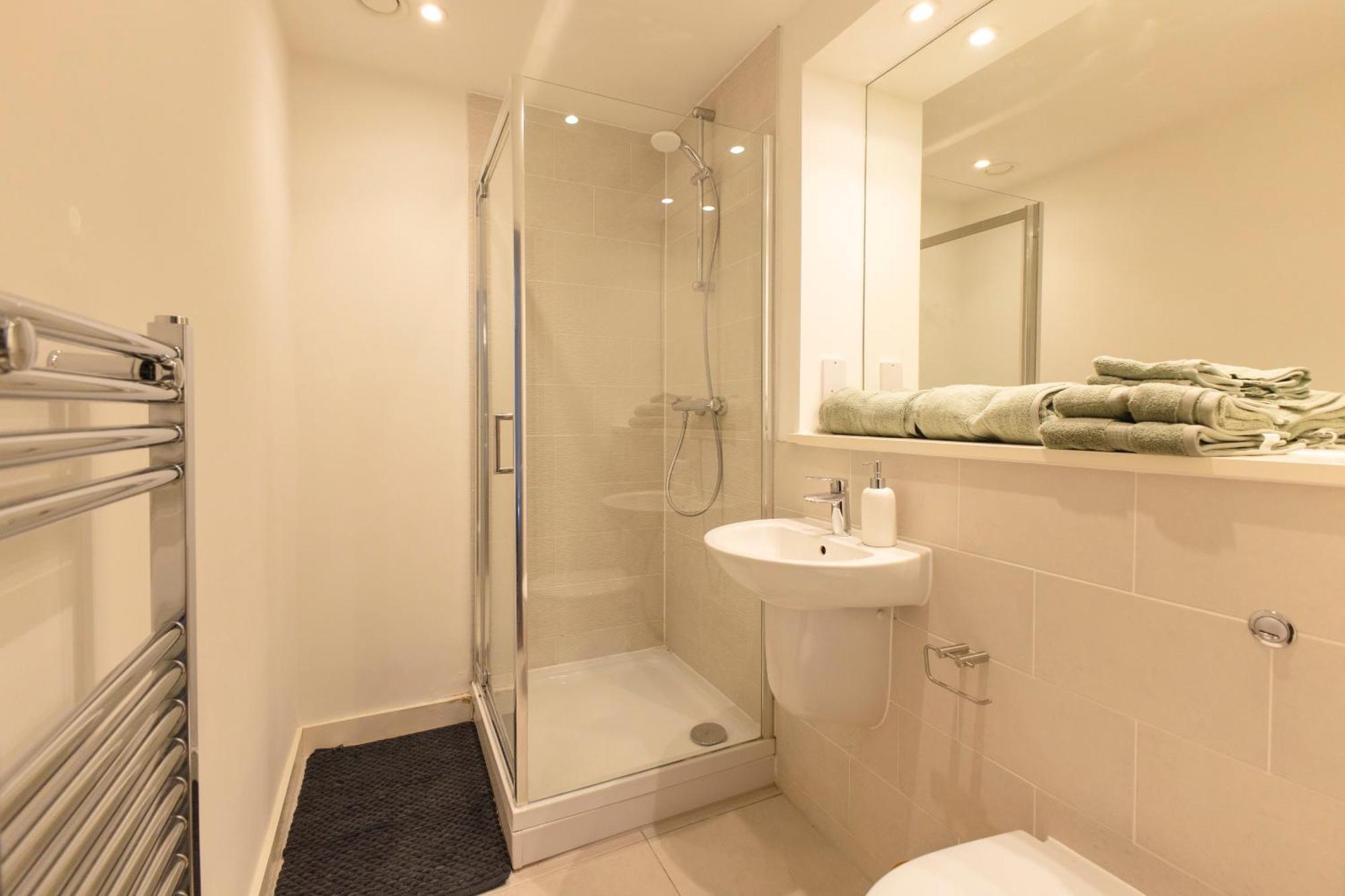 Quayside Penthouse 2 Bedroom Ensuite Near Media City & Manchester United Ngoại thất bức ảnh