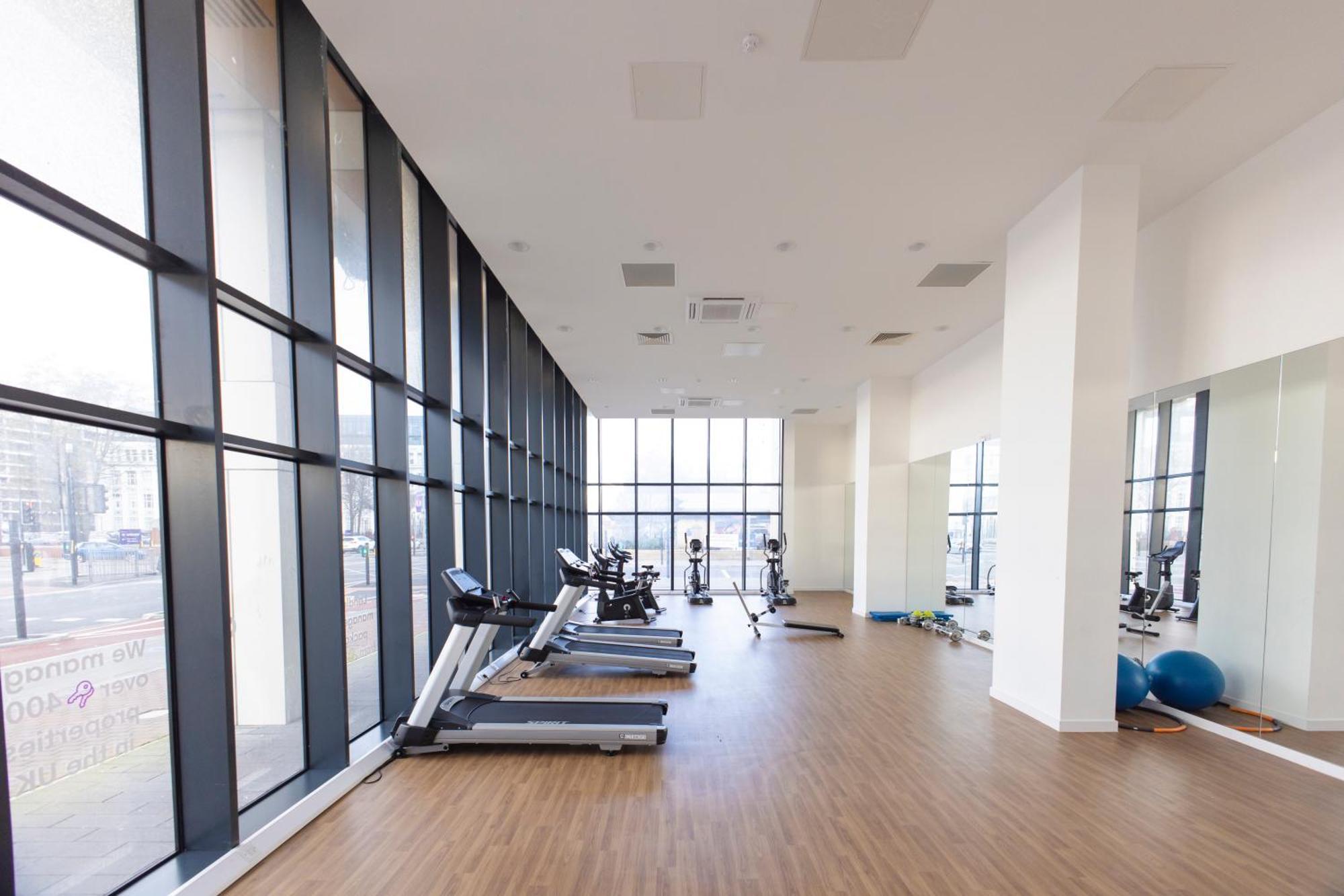Quayside Penthouse 2 Bedroom Ensuite Near Media City & Manchester United Ngoại thất bức ảnh